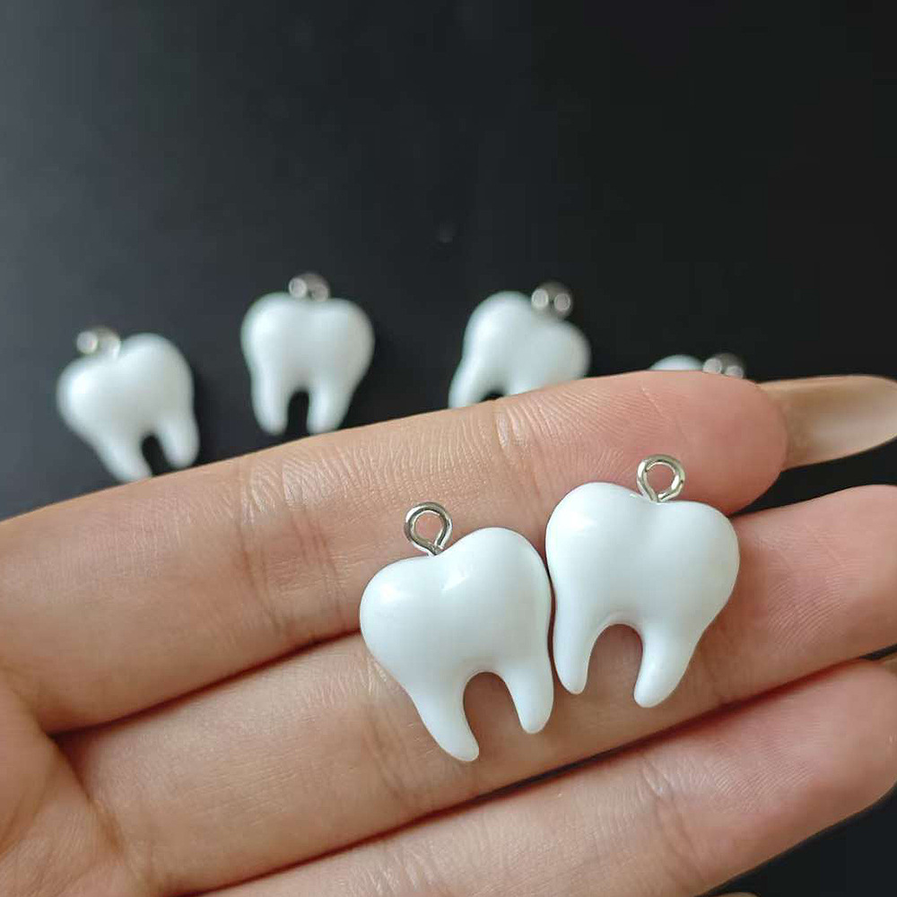 10 Pezzi Ciondoli in Resina a  - Resin Art Kits For Adults recensione e prezzo